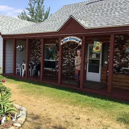 Rose Cottage Bed & Breakfast Валмаунт Екстериор снимка
